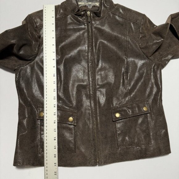 Alfani Women's Leather Jacket Brown Snake Textured Lined Medium M Petite MP - Picture 9 of 11